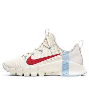 Rare! Nike Metcon 3 in Pale Ivory. Discontinued colorway